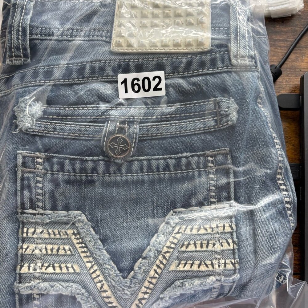 Affliction Cooper Bootcut Jeans Embroidered Western Destroyed Light Wash Size 32 - Picture 13 of 13
